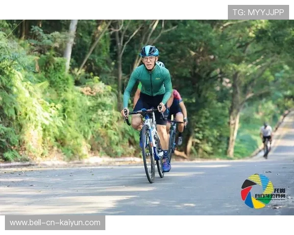 特色雪地自行车赛，冬季运动的新宠儿，雪地 自行车